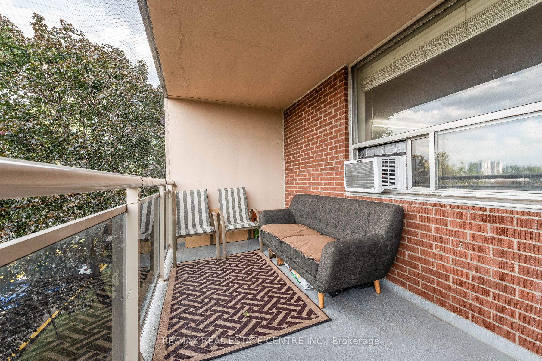 49 Silverstone Drive, #308