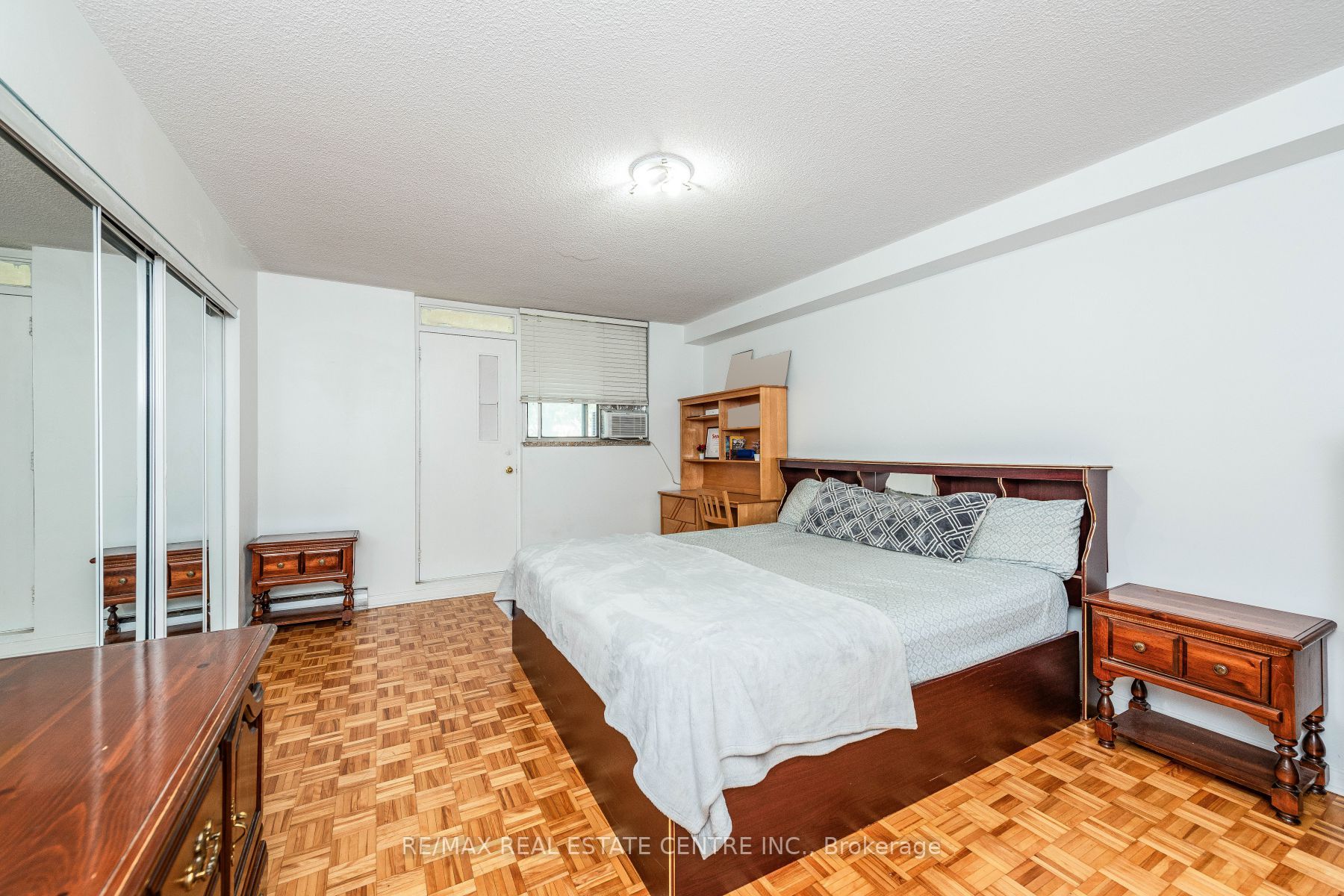 49 Silverstone Drive, #308