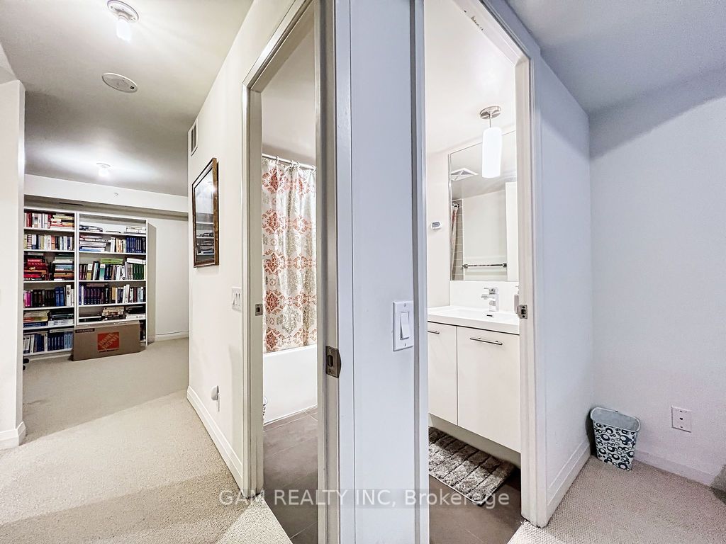1 Valhalla Inn Rd, #103