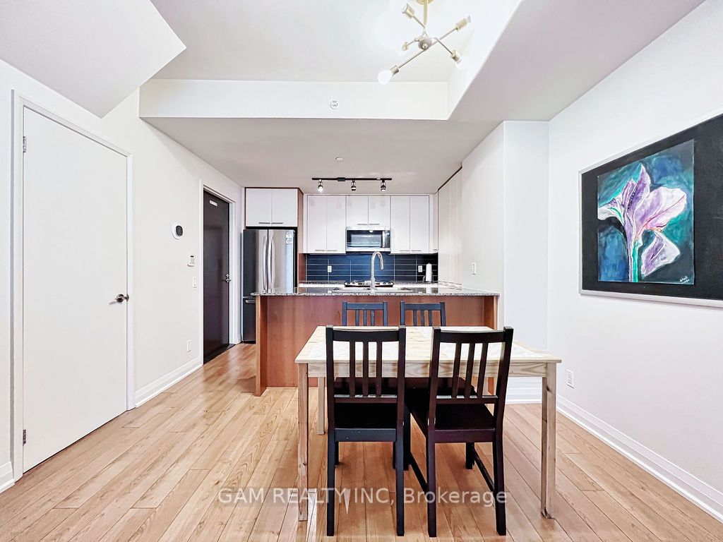1 Valhalla Inn Rd, #103