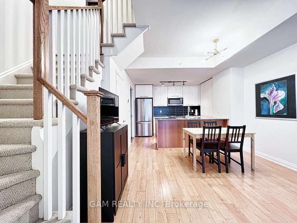 1 Valhalla Inn Rd, #103