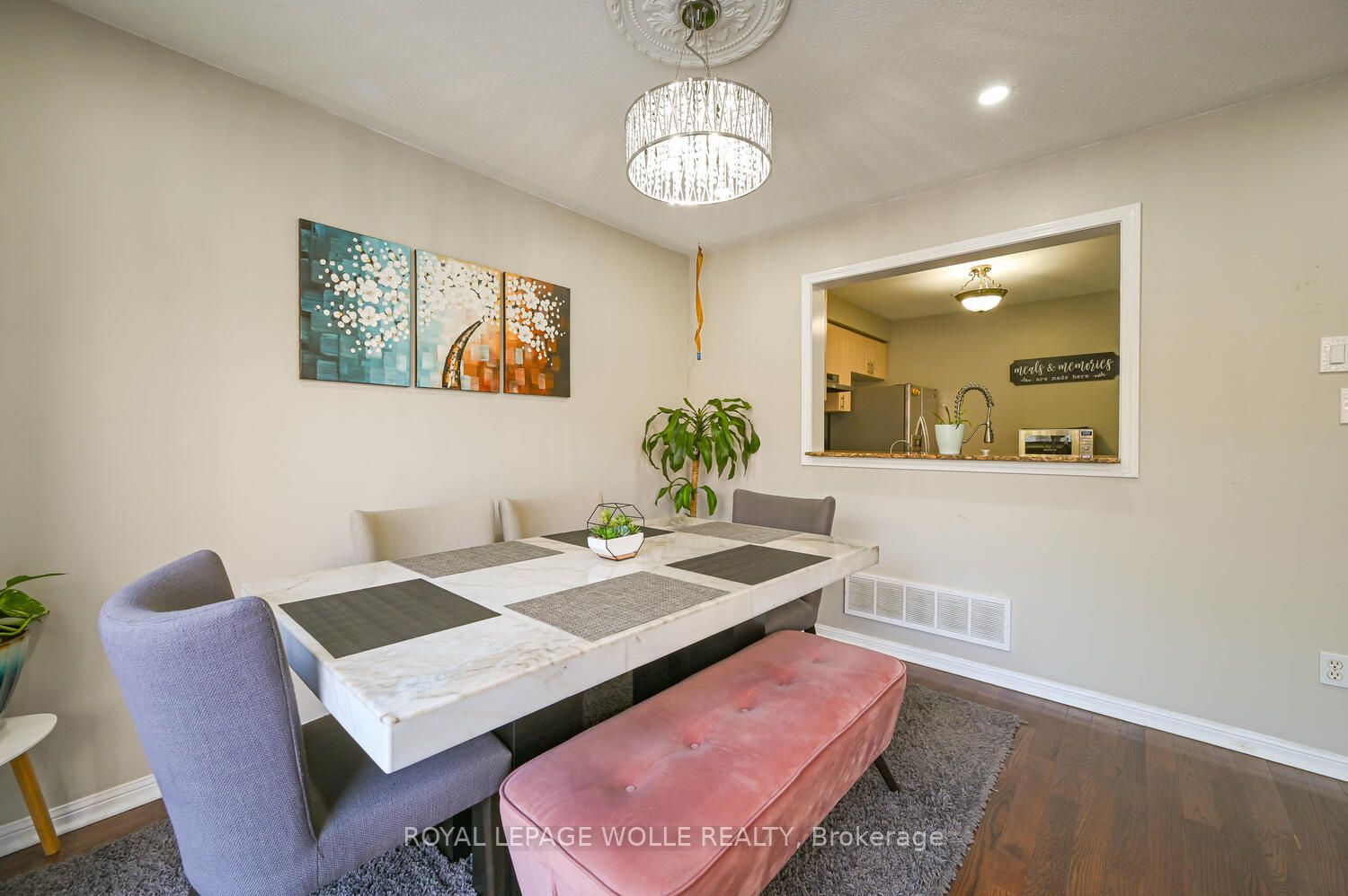 19 Secord Cres
