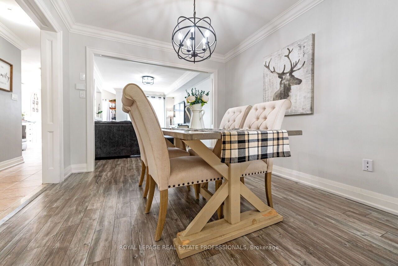 29 Woodcote Cres