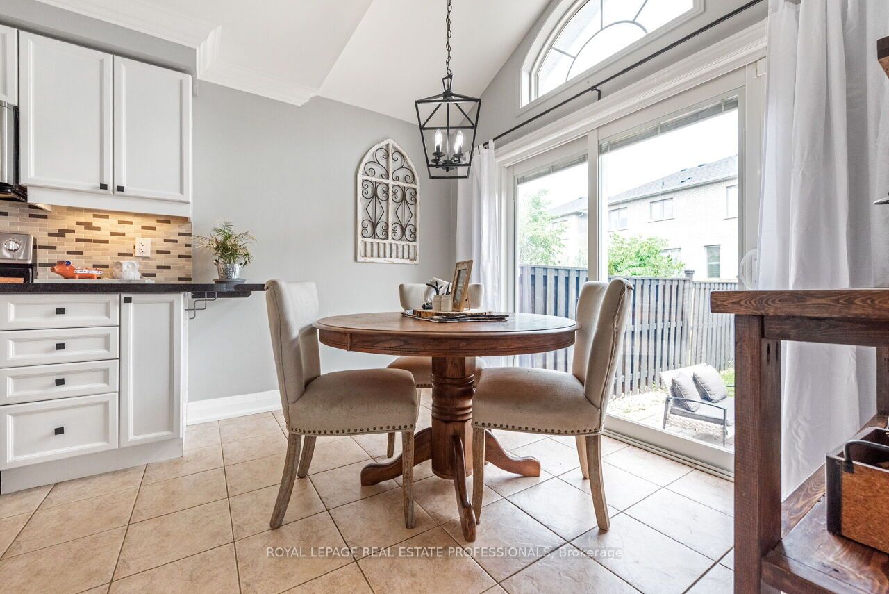29 Woodcote Cres