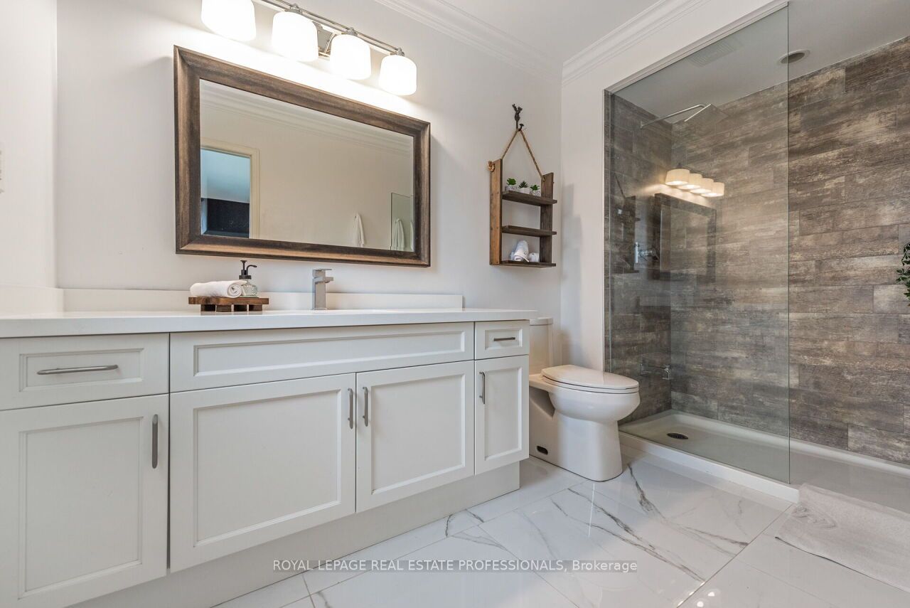 29 Woodcote Cres