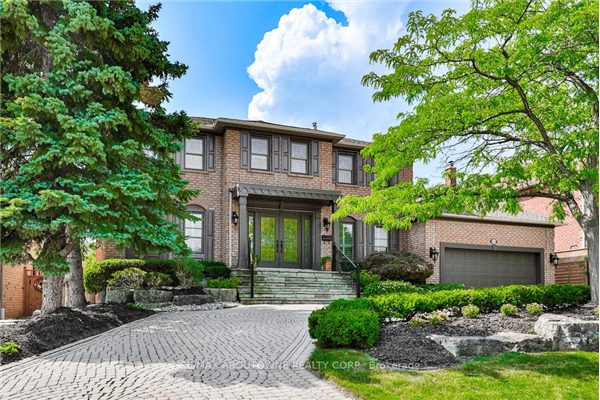 1369 Winterberry Dr, Burlington