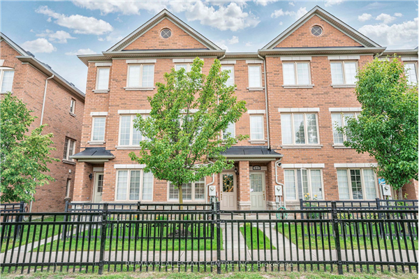 29 Peach Dr, Brampton