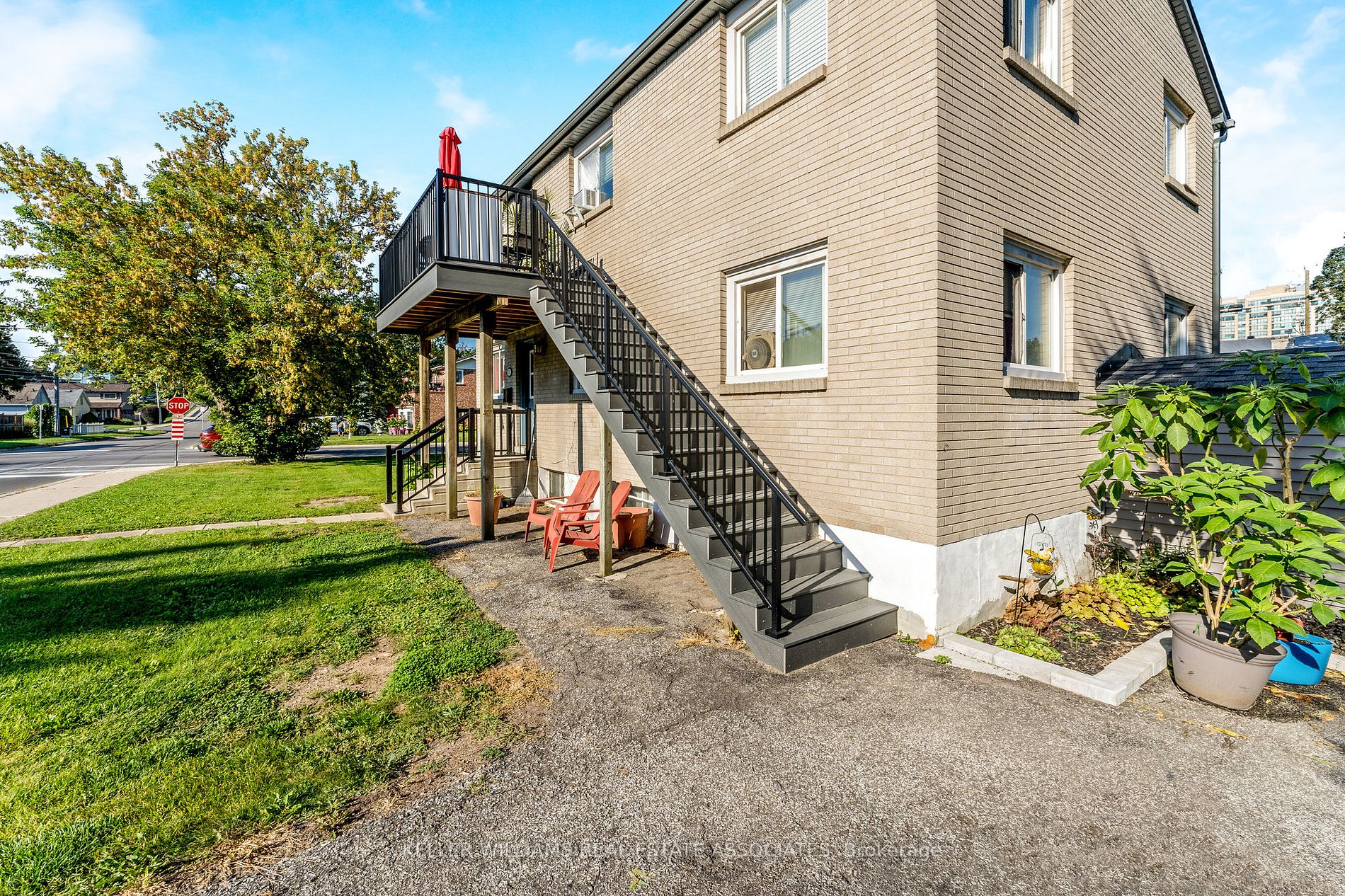 55 Commercial St