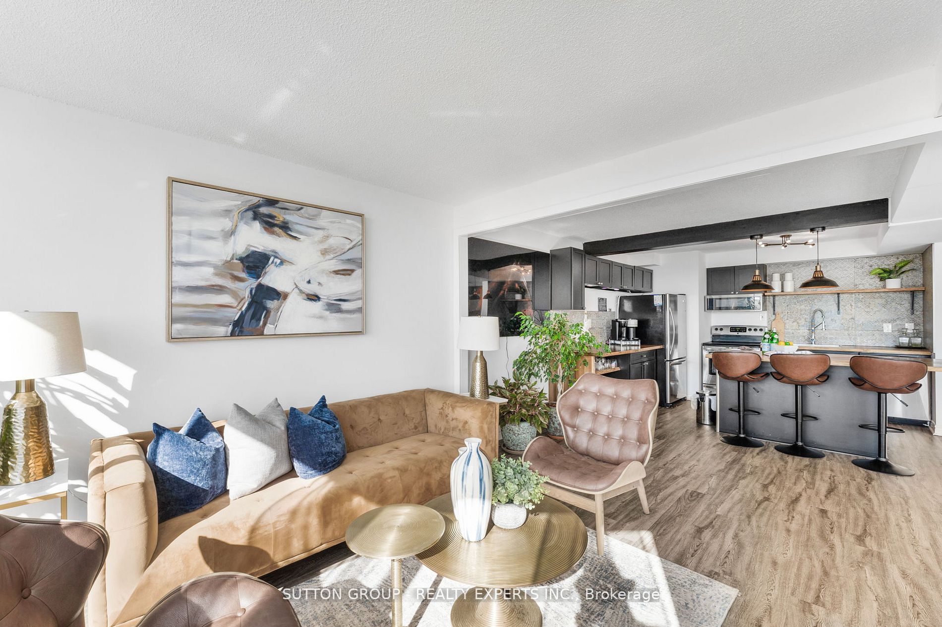 25 Fairview Rd W, #Lph8