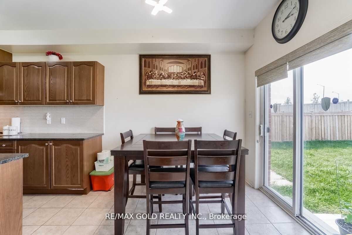 114 Cookview Dr