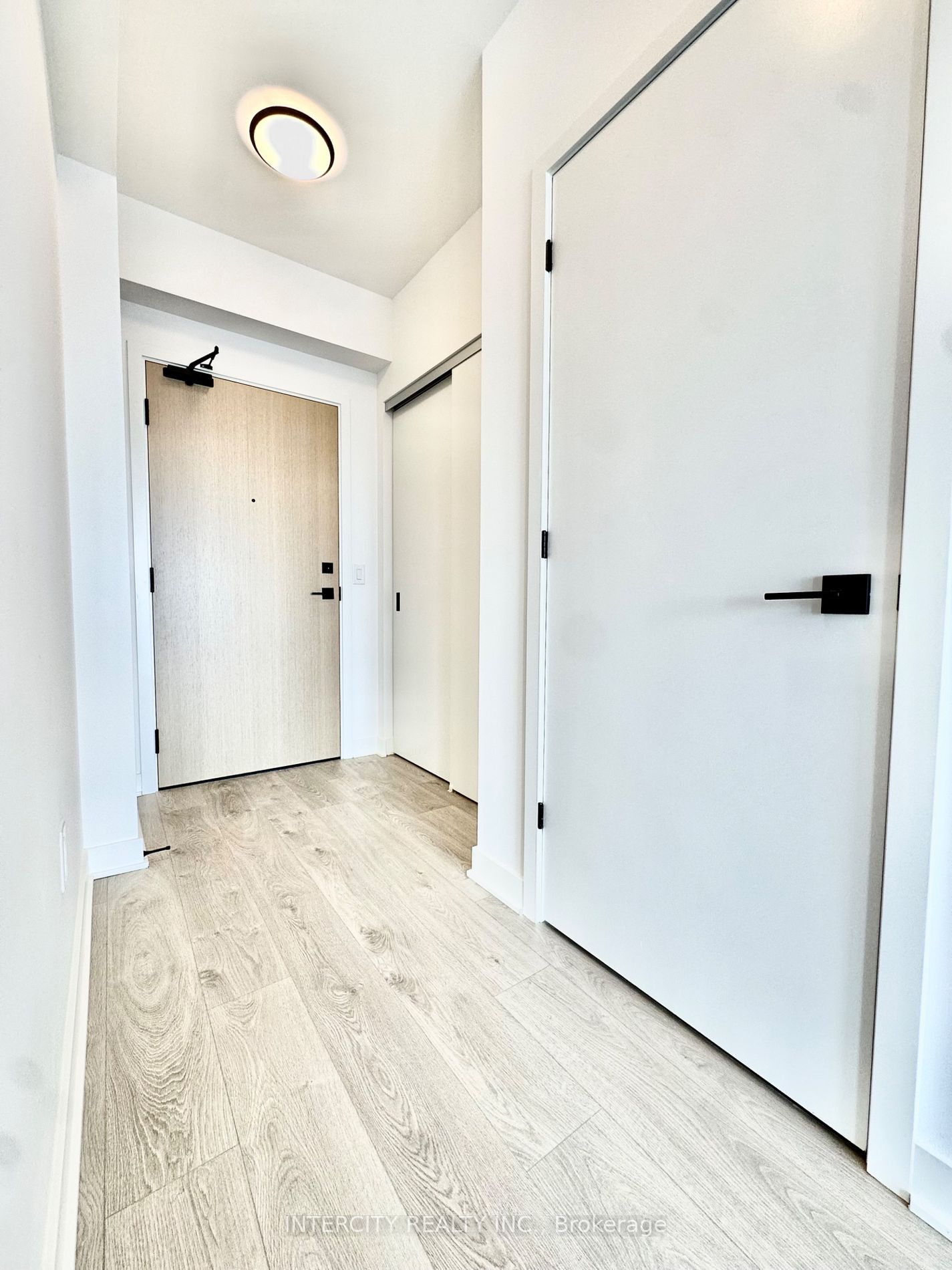 Listing W6803454 - Large Photo # 5