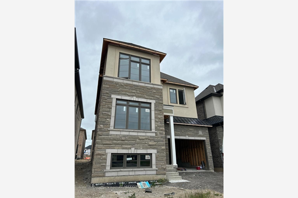 107 Walker Rd W, Caledon