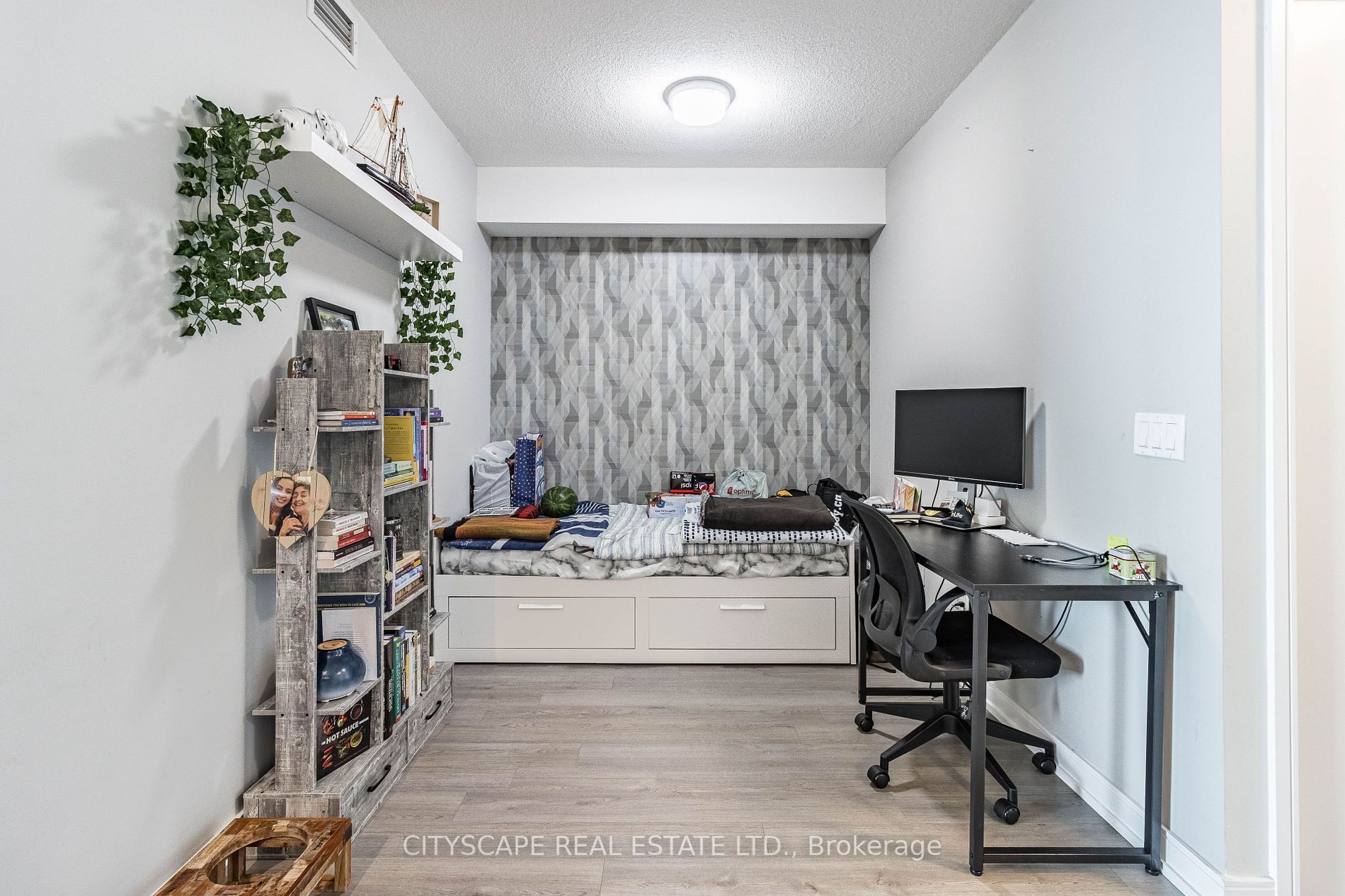 20 Thomas Riley Rd, #1410