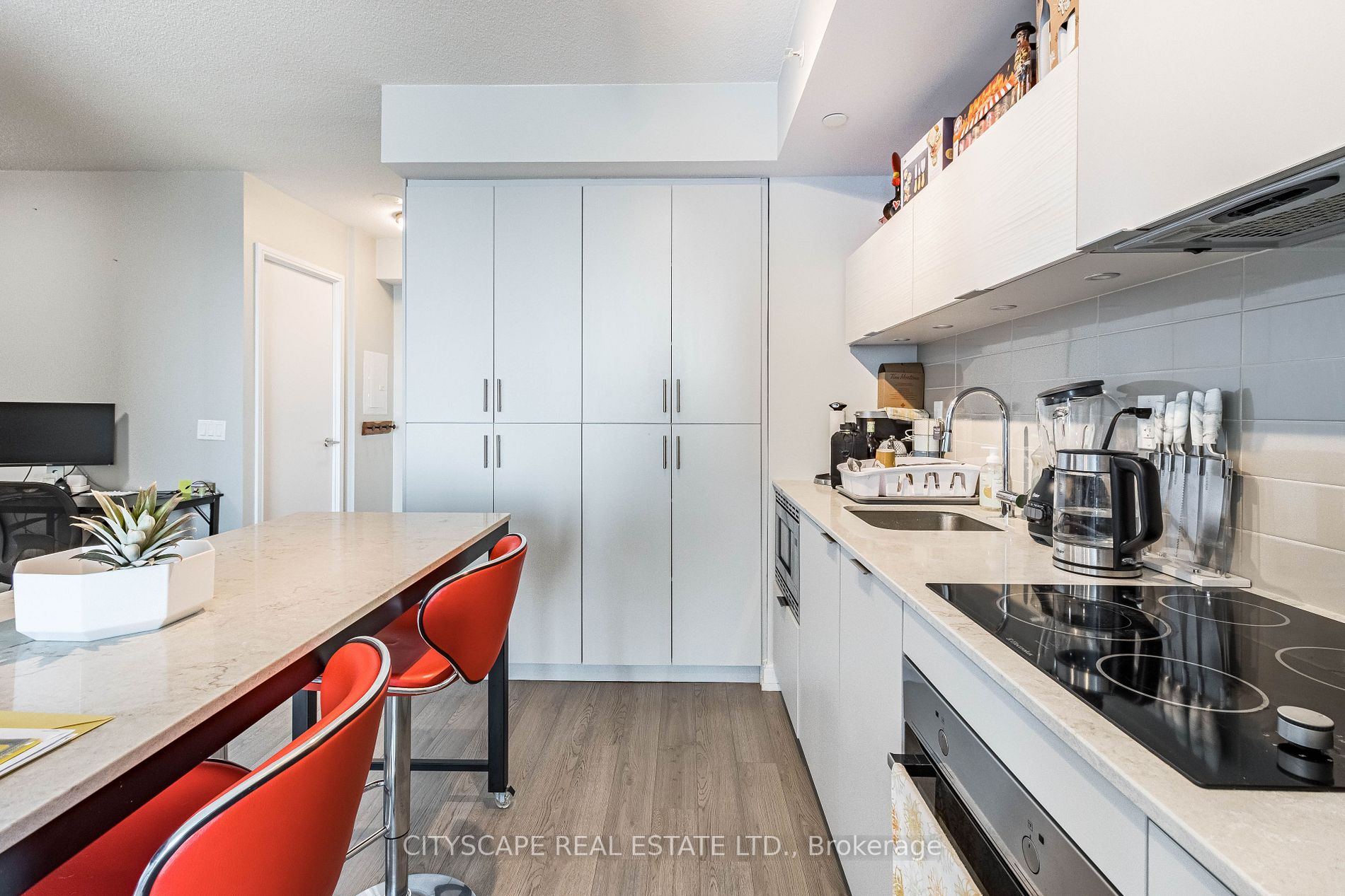 20 Thomas Riley Rd, #1410