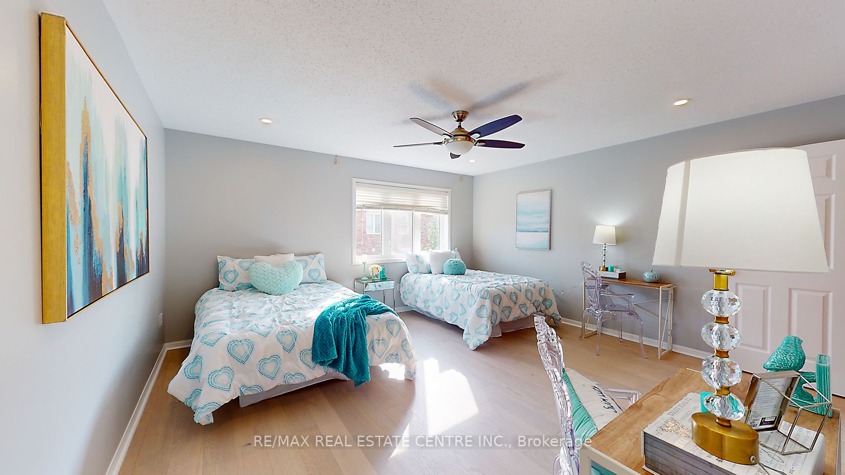 956 Mcneil Dr