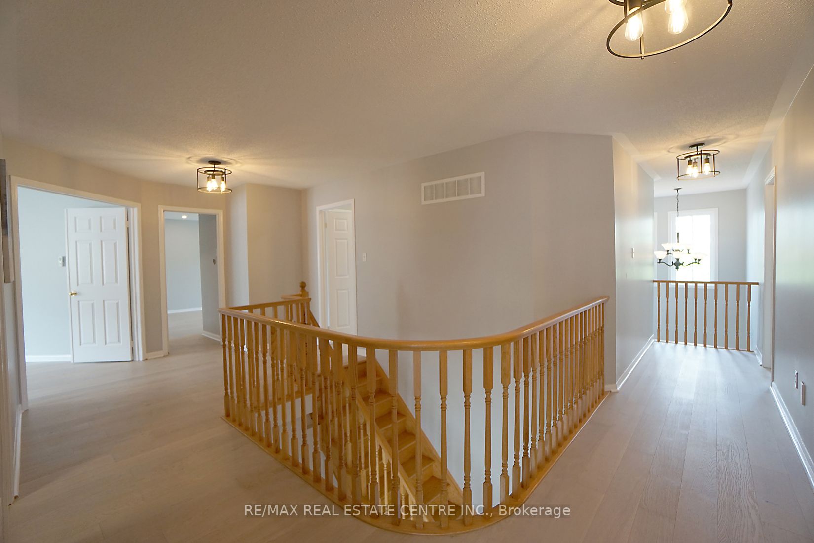 956 Mcneil Dr