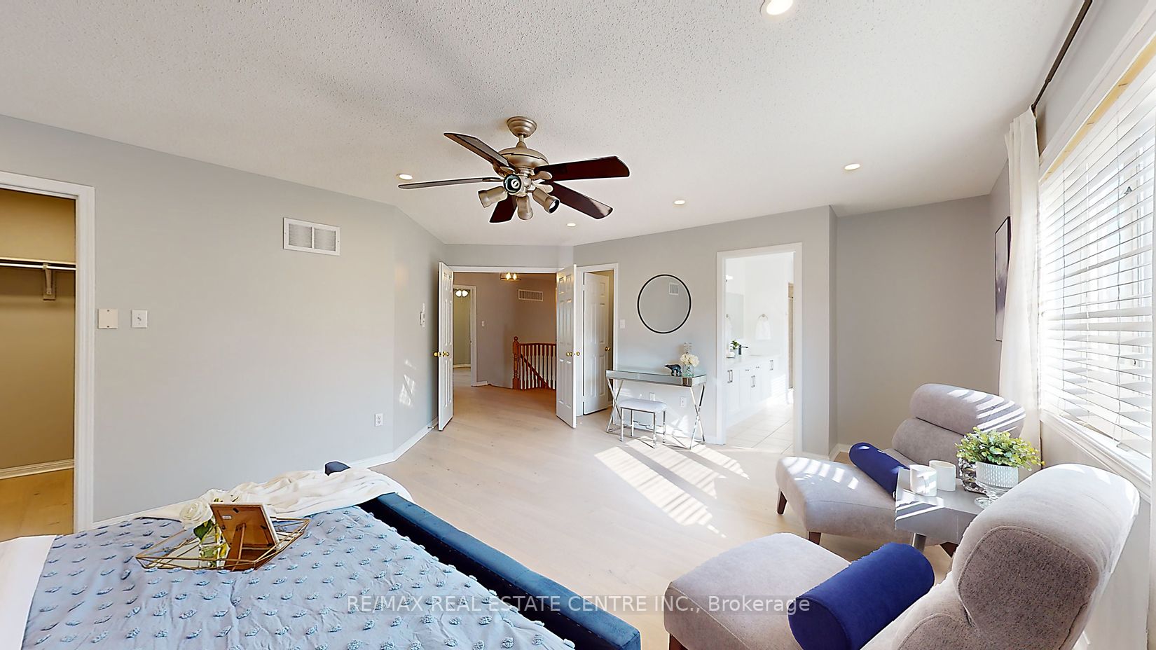 956 Mcneil Dr