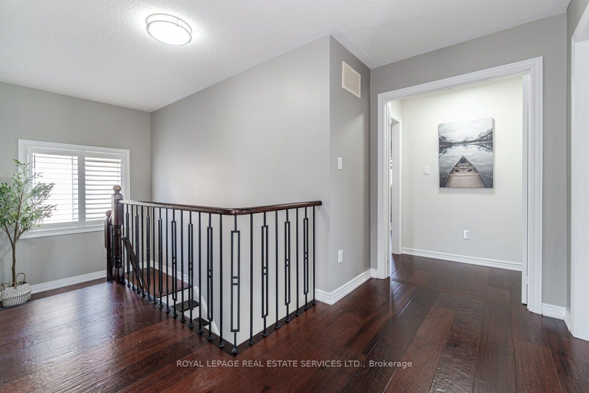 30 Messina Avenue