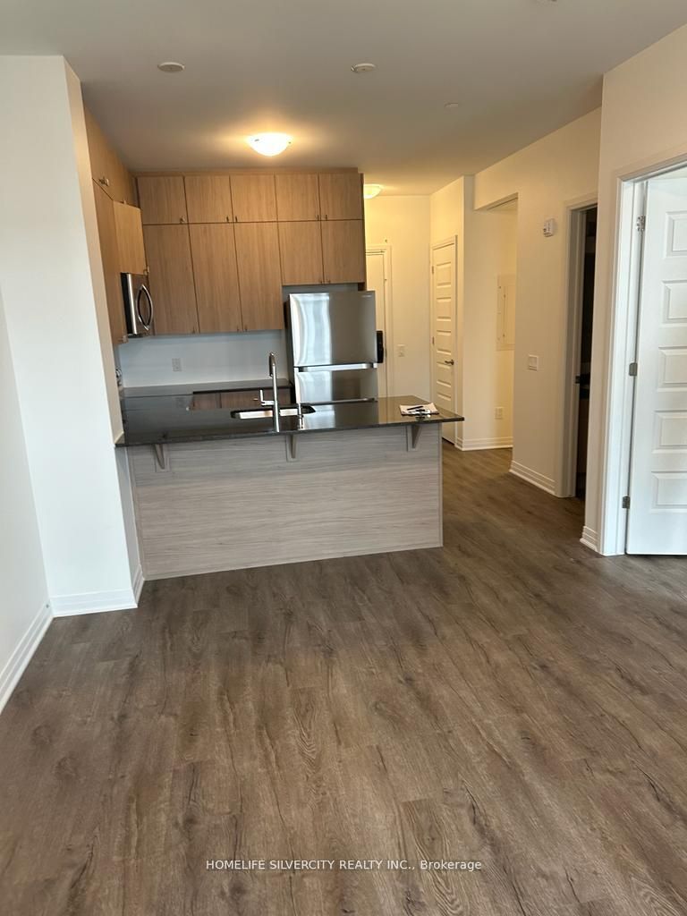 460 Gordon Krantz Avenue, #415