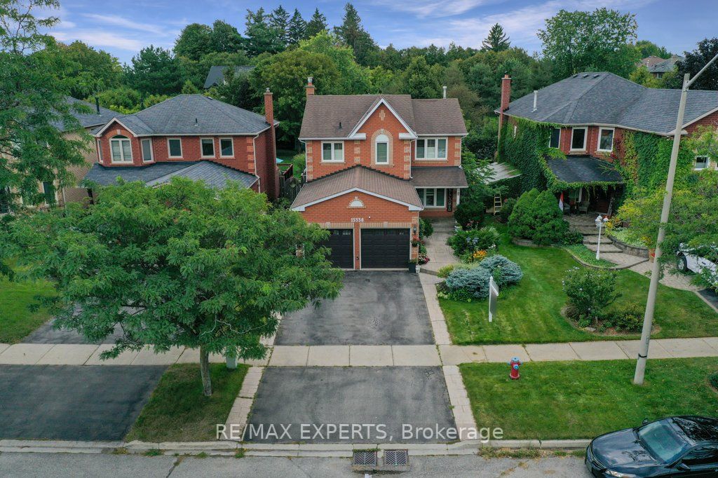15338 Argyll Rd