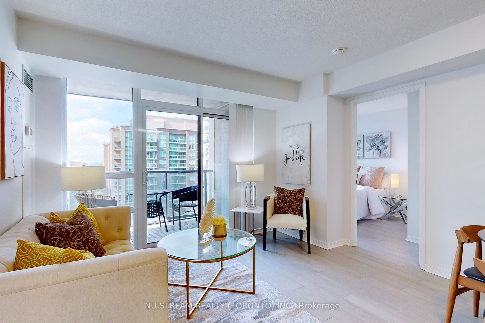 3 Michael Power Pl, #1408