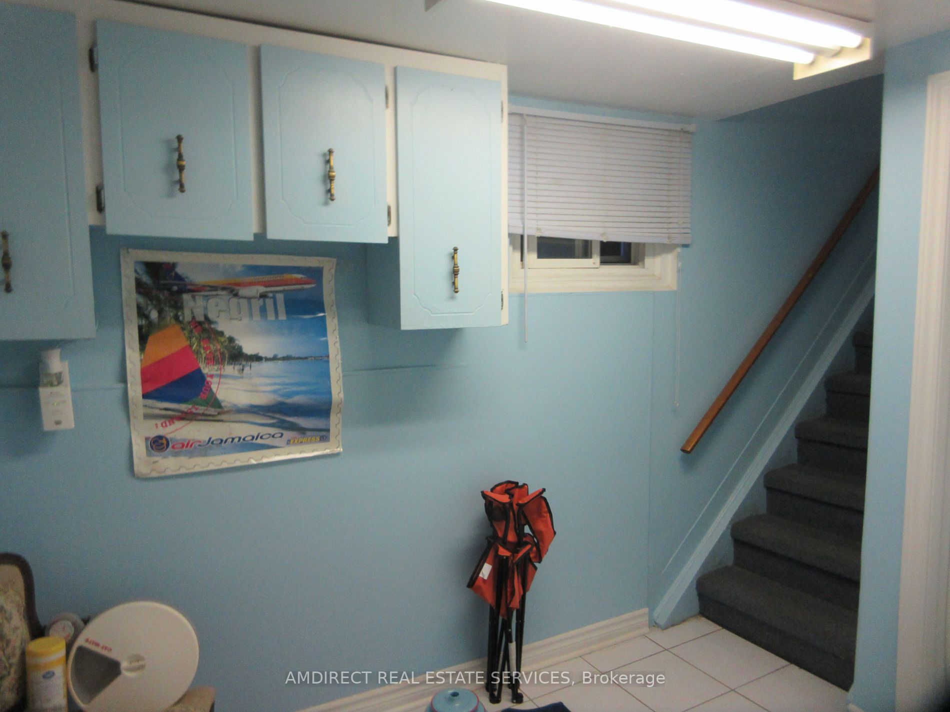 24 Fern Ave