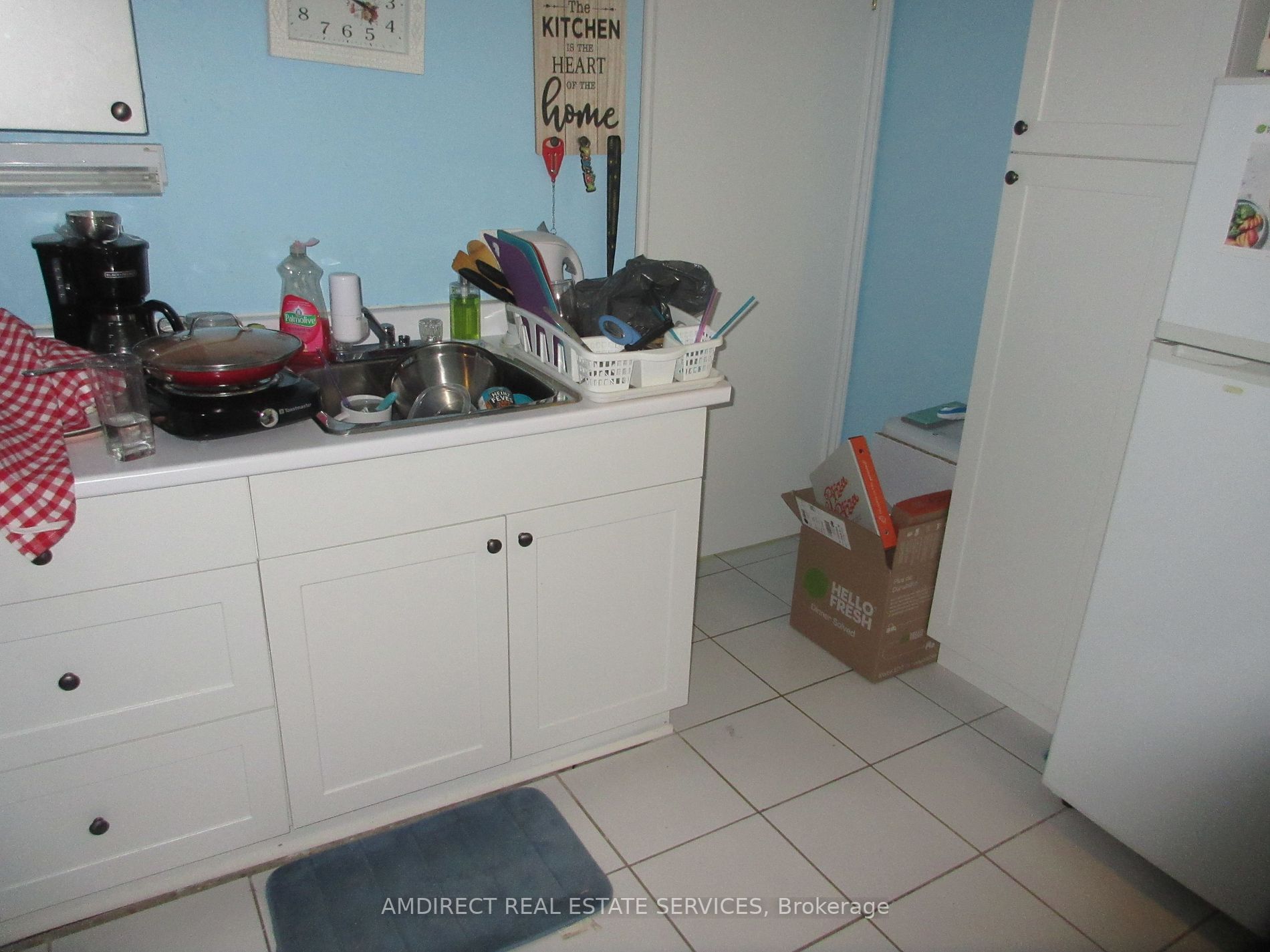 24 Fern Ave