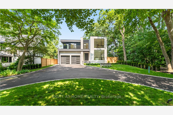 301 Lakeshore Rd W, Oakville
