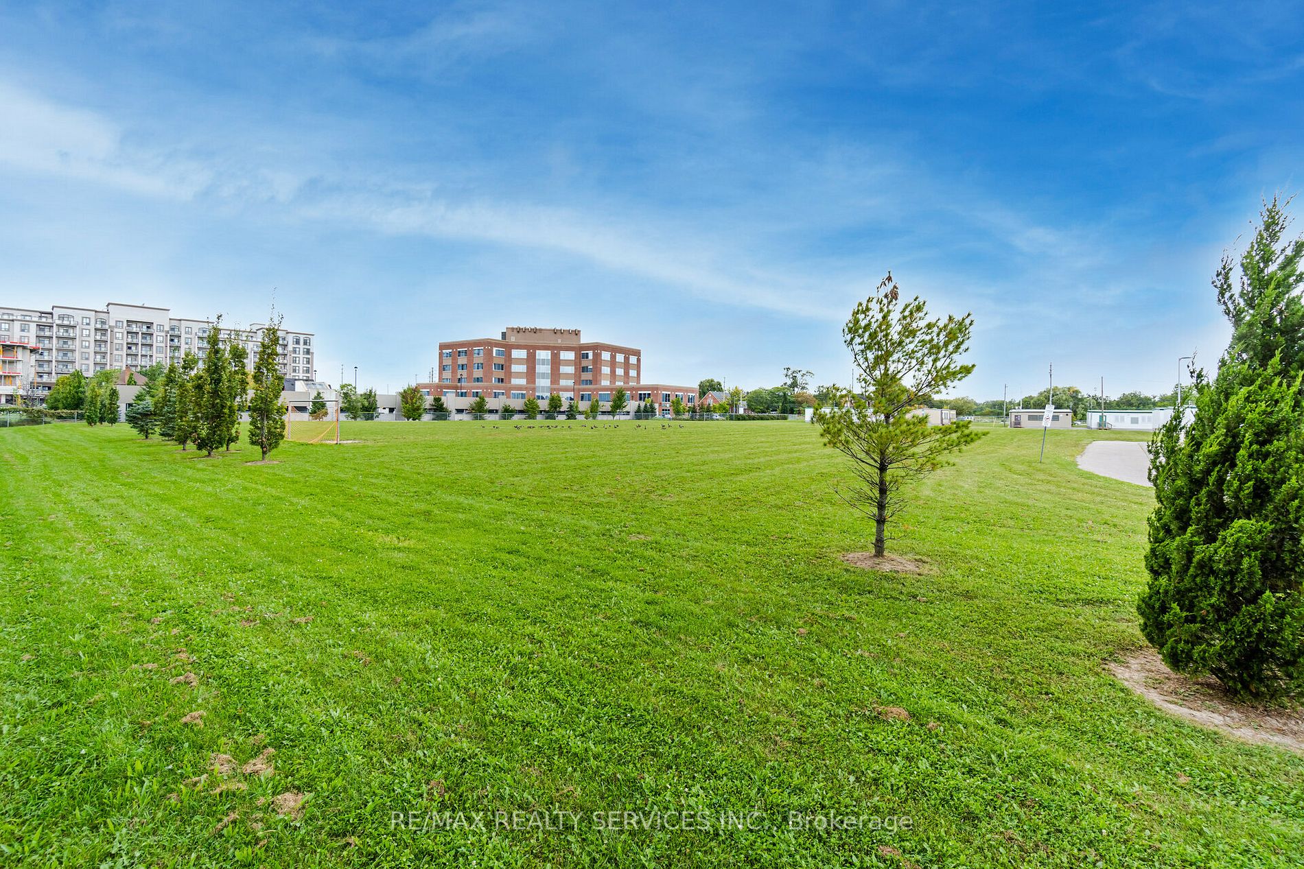 2441 Greenwich Dr, #7