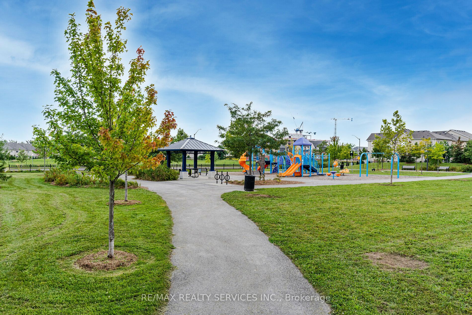 2441 Greenwich Dr, #7