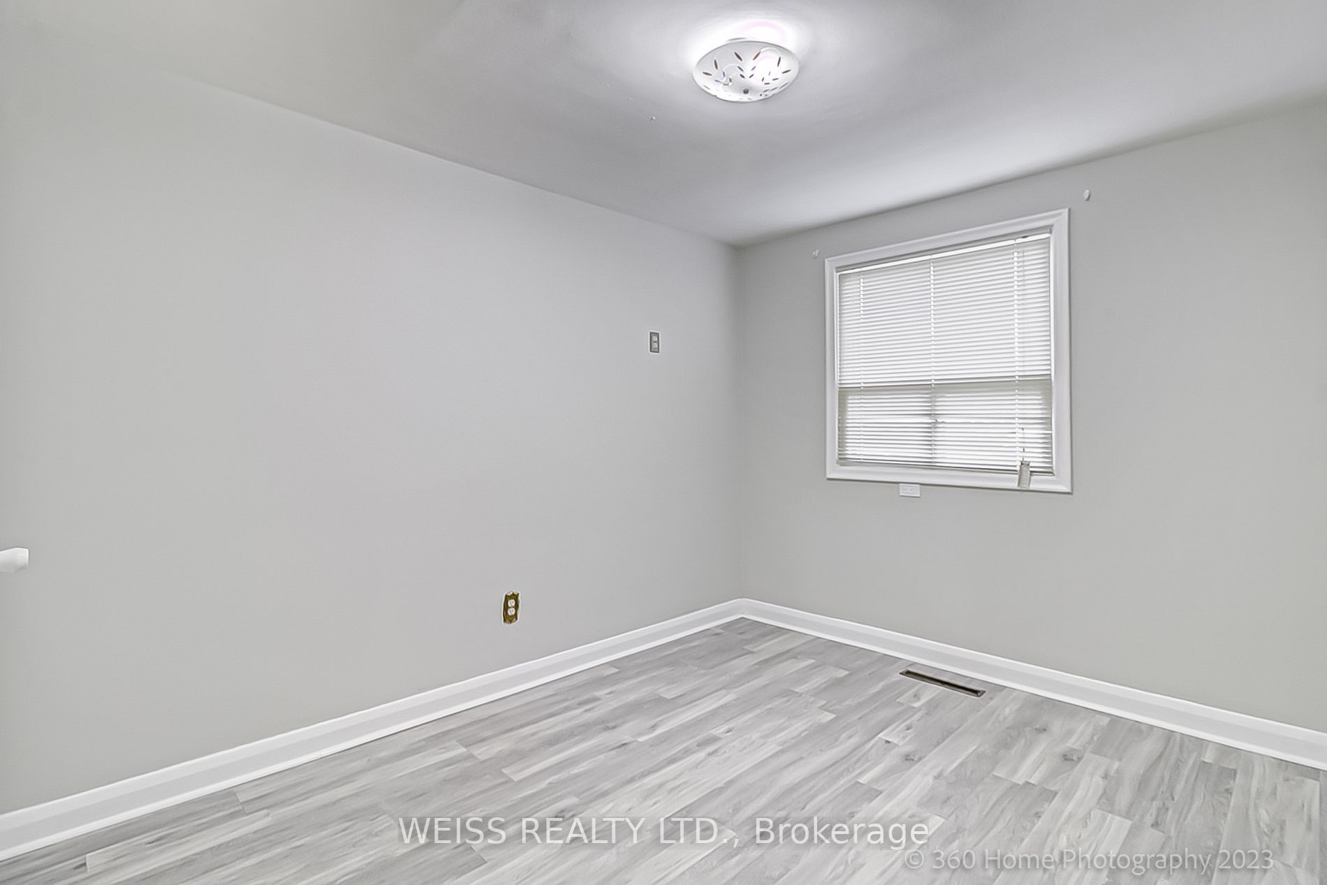 Listing W6803960 - Large Photo # 22