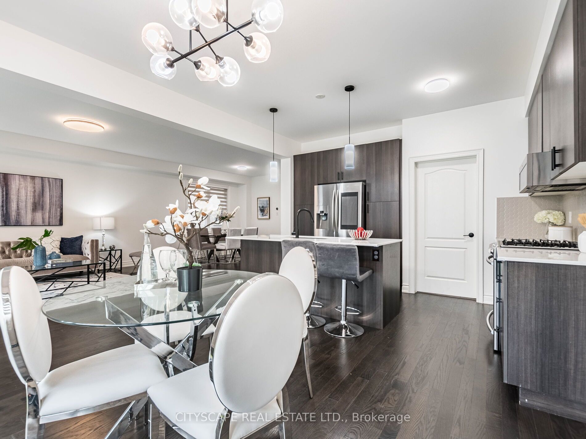 1300 Britton Cres W