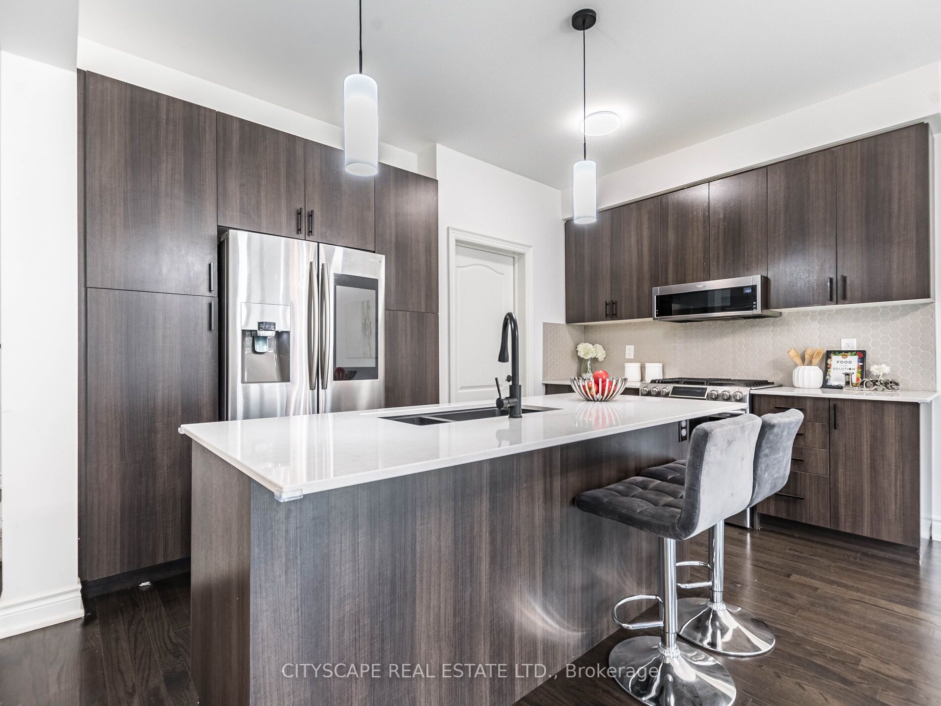 1300 Britton Cres W