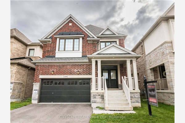 1300 Britton Cres W, Milton