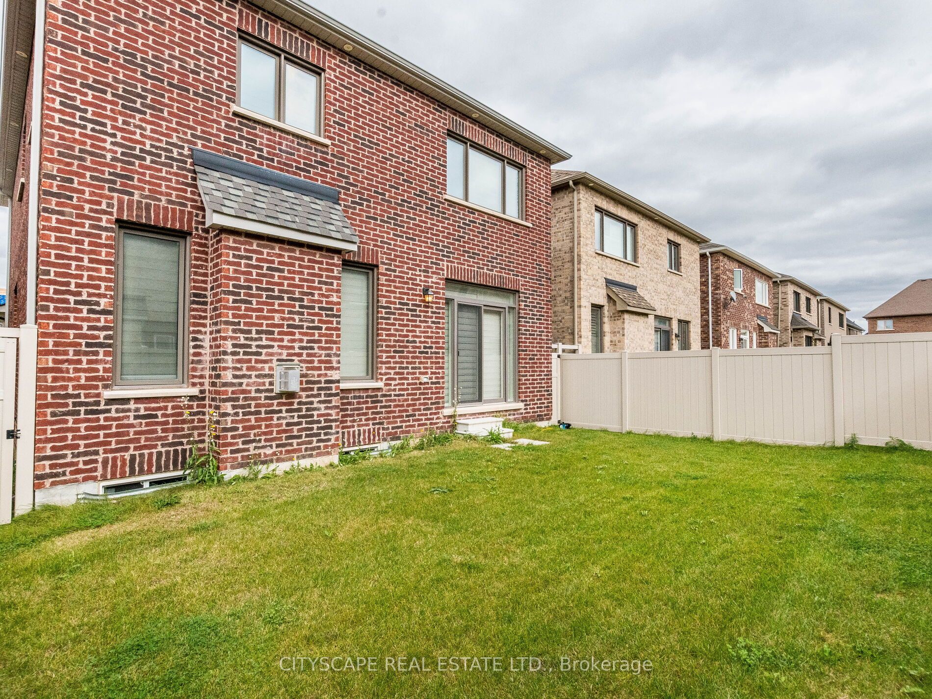 1300 Britton Cres W