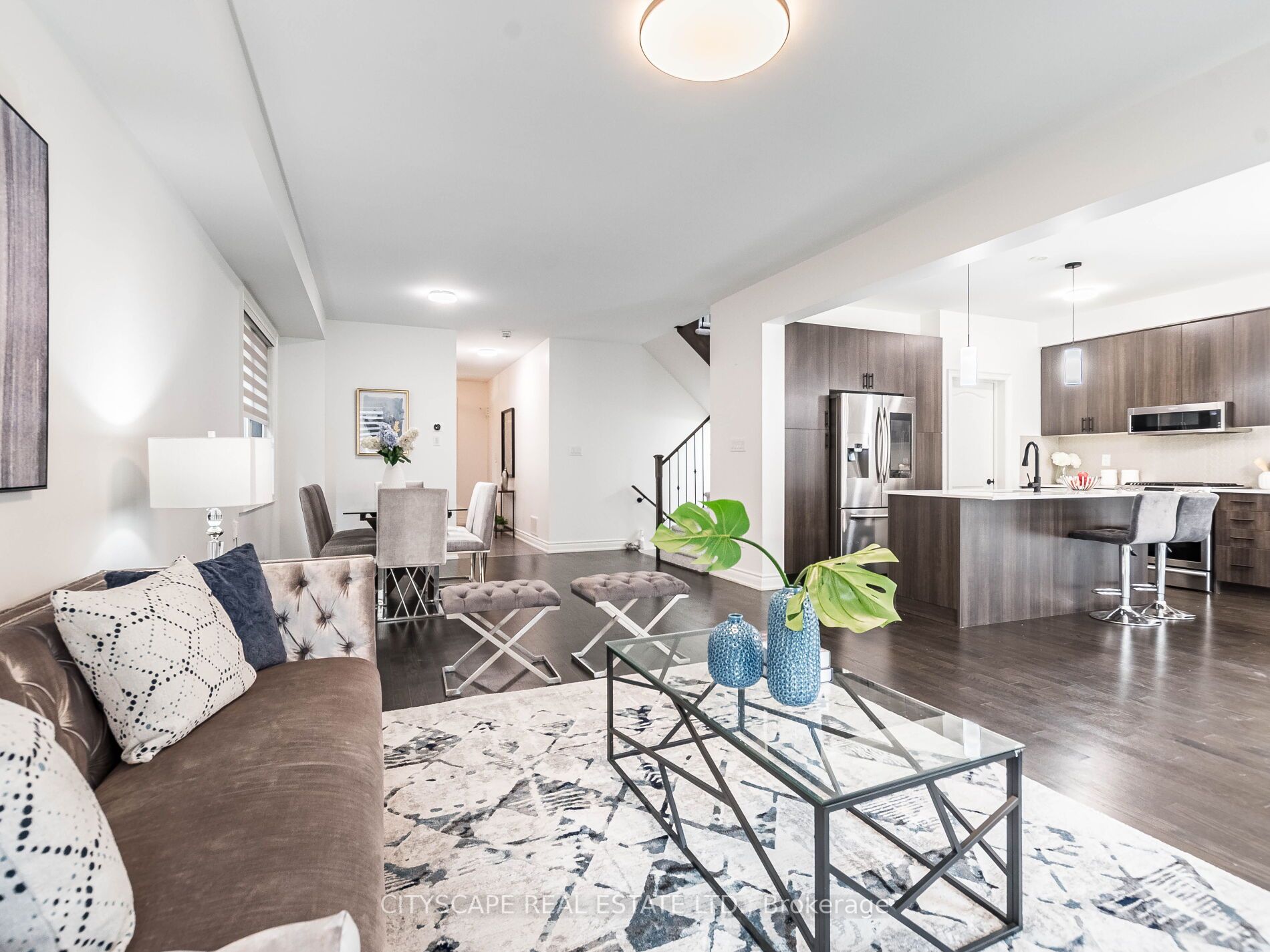 1300 Britton Cres W