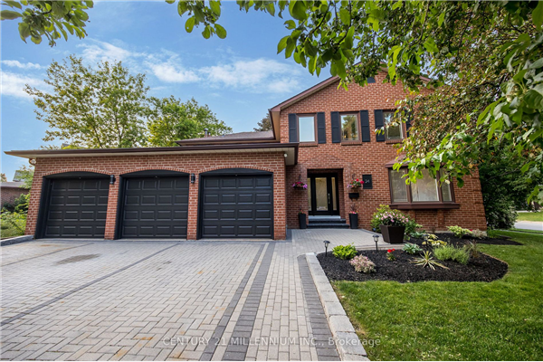 24 Clifton Crt, Brampton