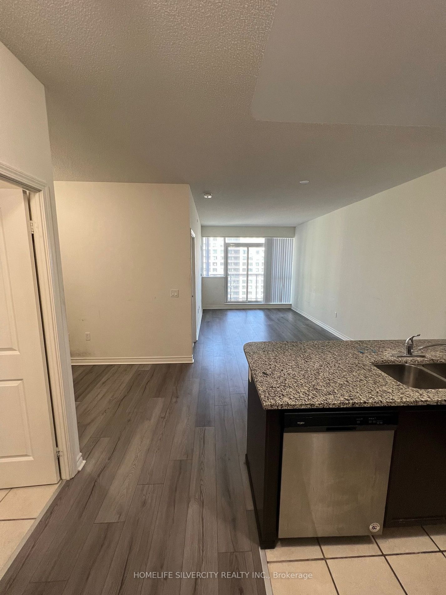 349 Rathburn Road, #1810