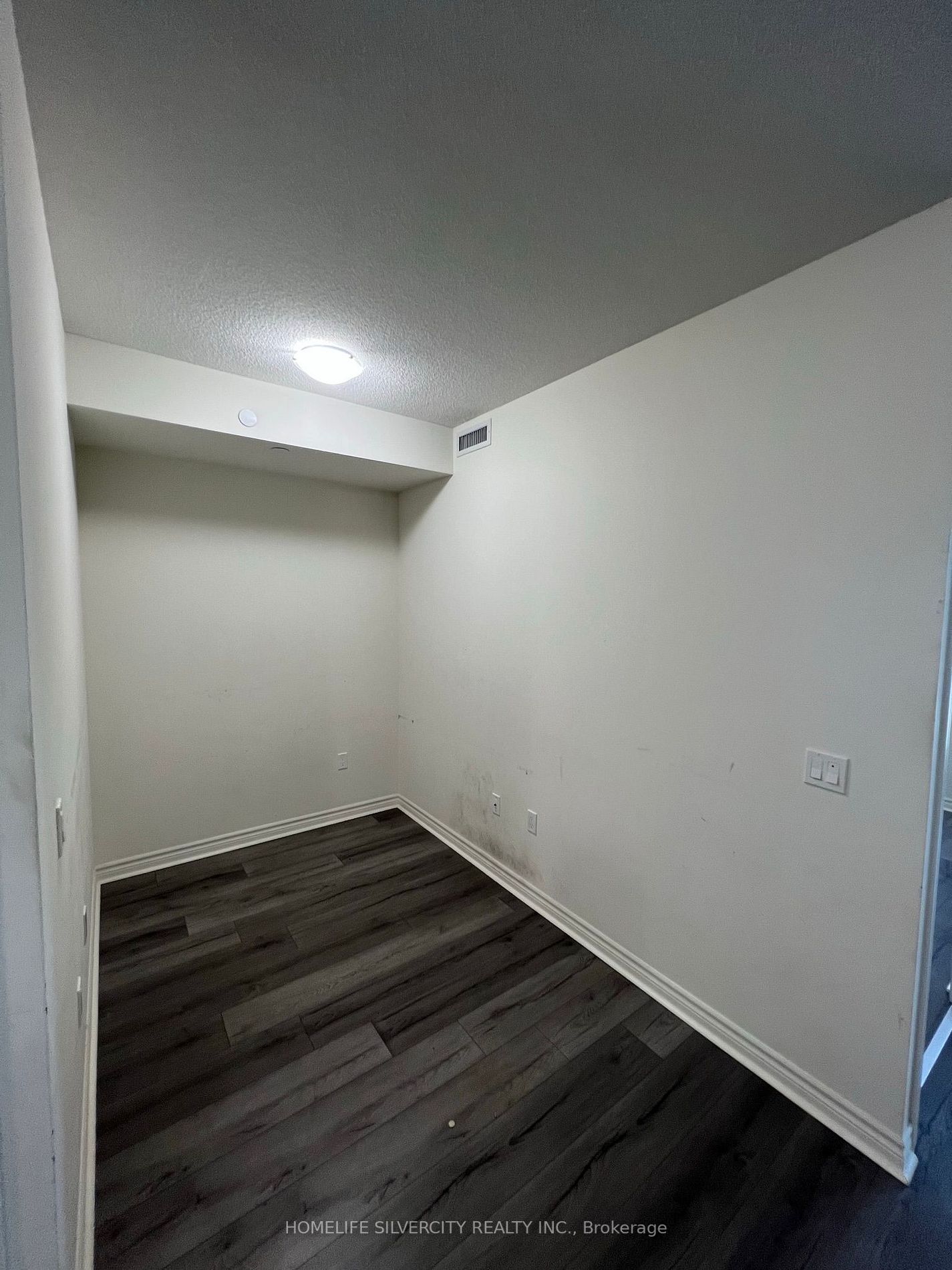 349 Rathburn Road, #1810