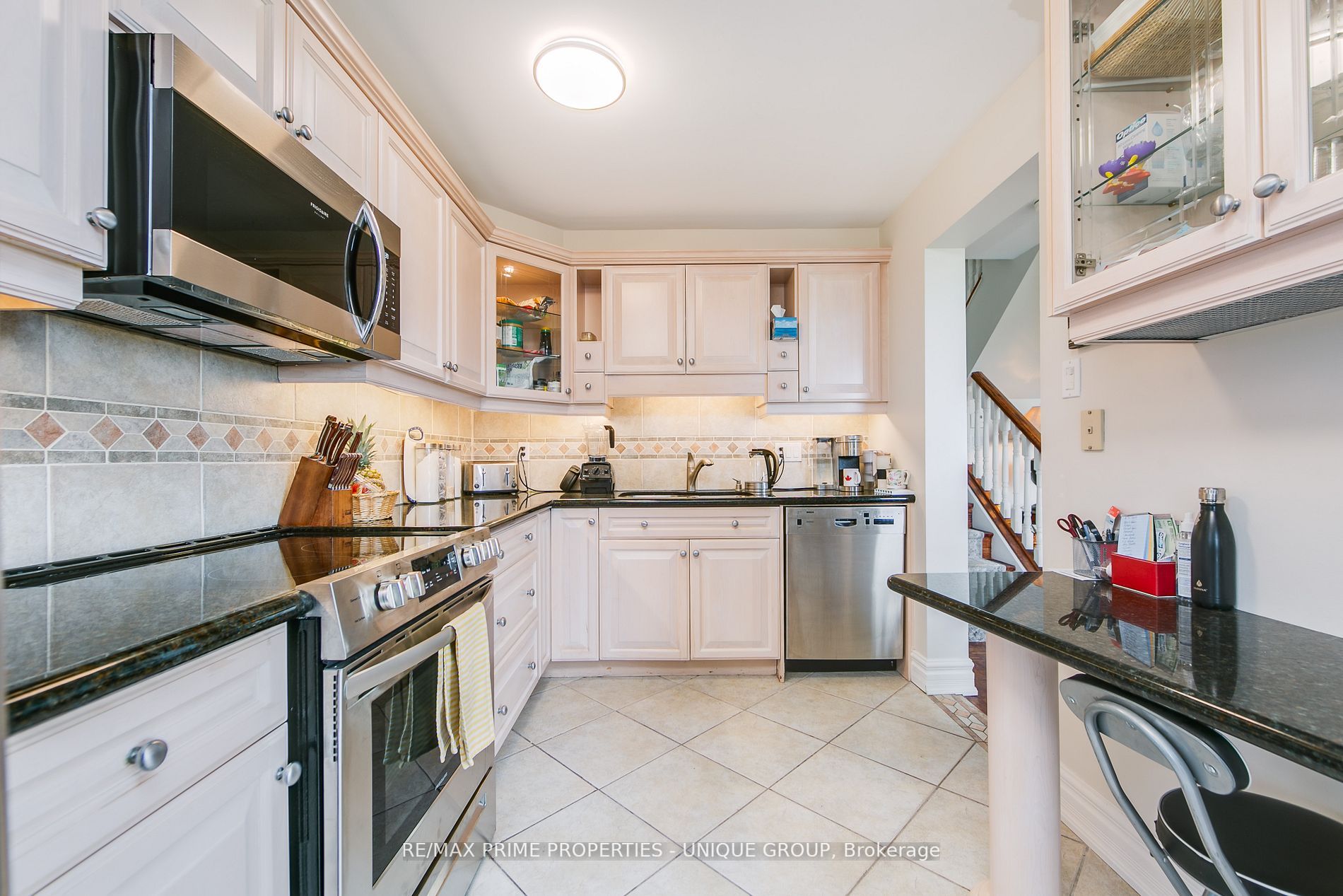 284 Mill Rd, #D3