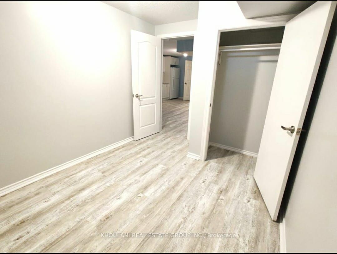 615 Mockridge Terr