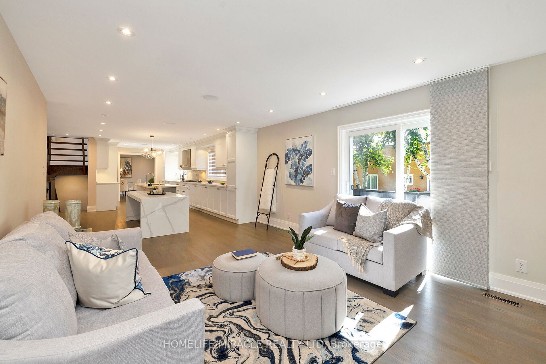 2068 Mississauga Road
