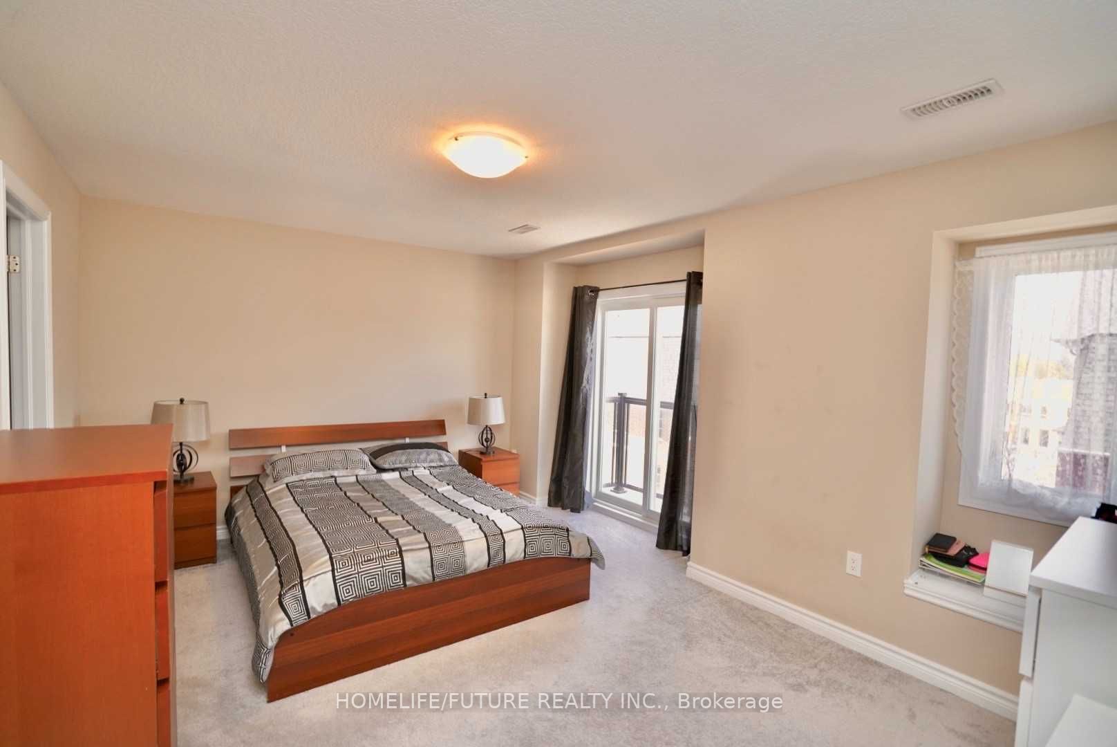 445 Ontario St S, #70