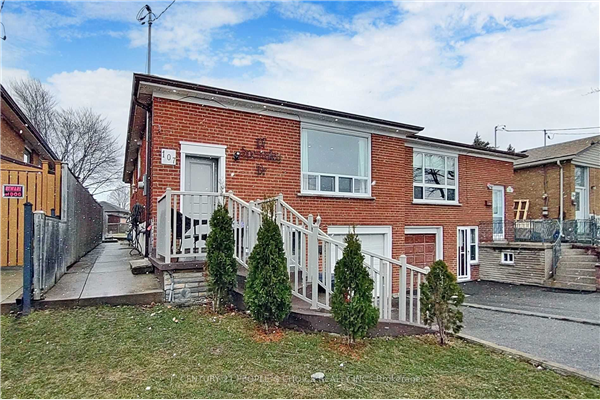 107 Spenvalley Dr, Toronto