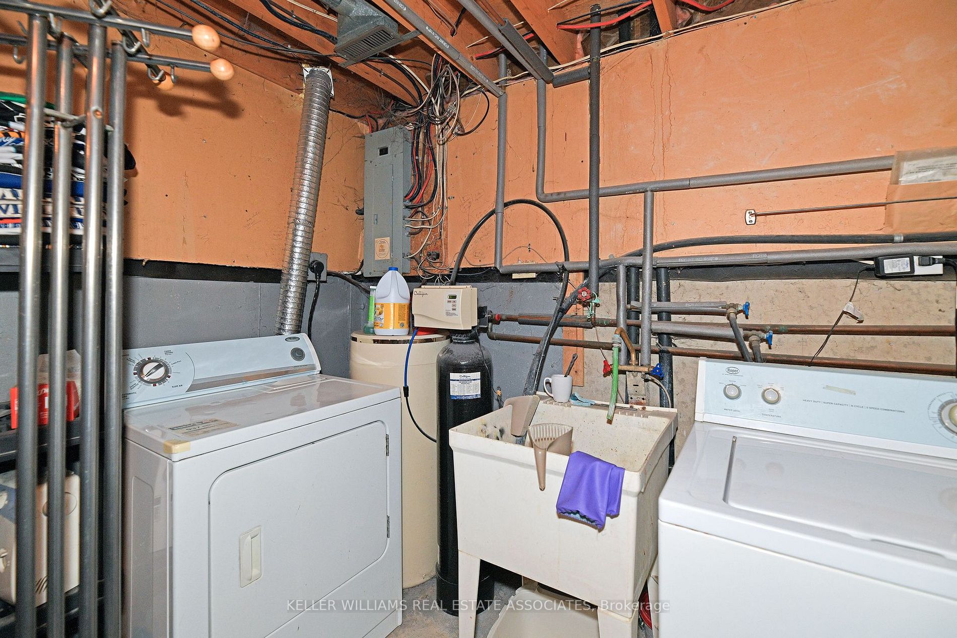 561 Childs Dr, #42