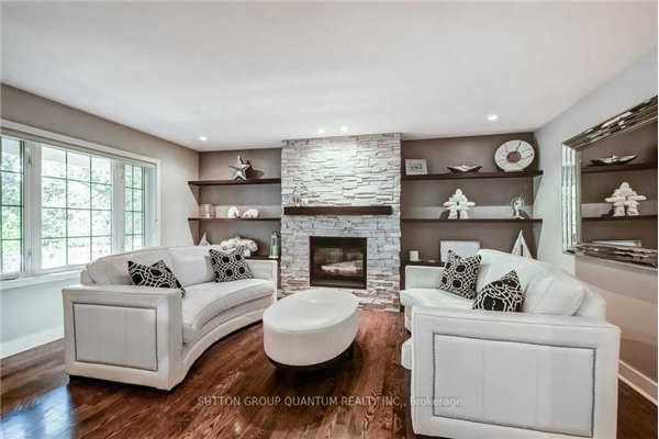881 Goodwin Rd, Mississauga