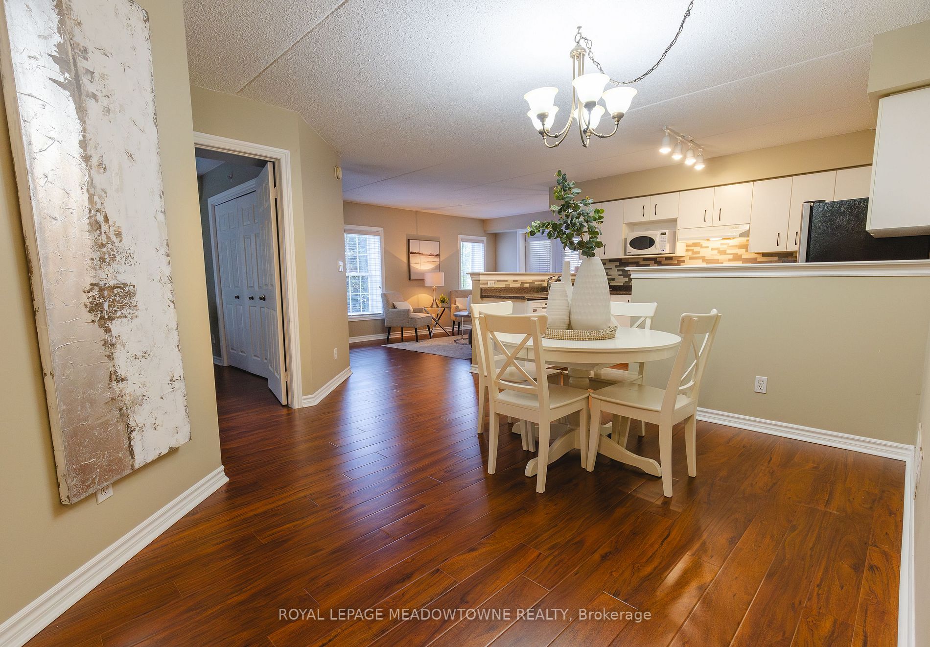 1450 Bishops Gate, #113