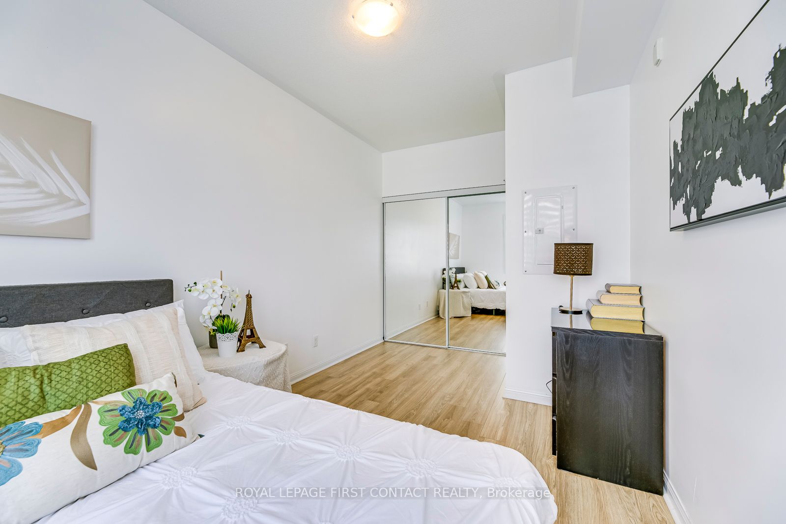 3075 Thomas St, #303