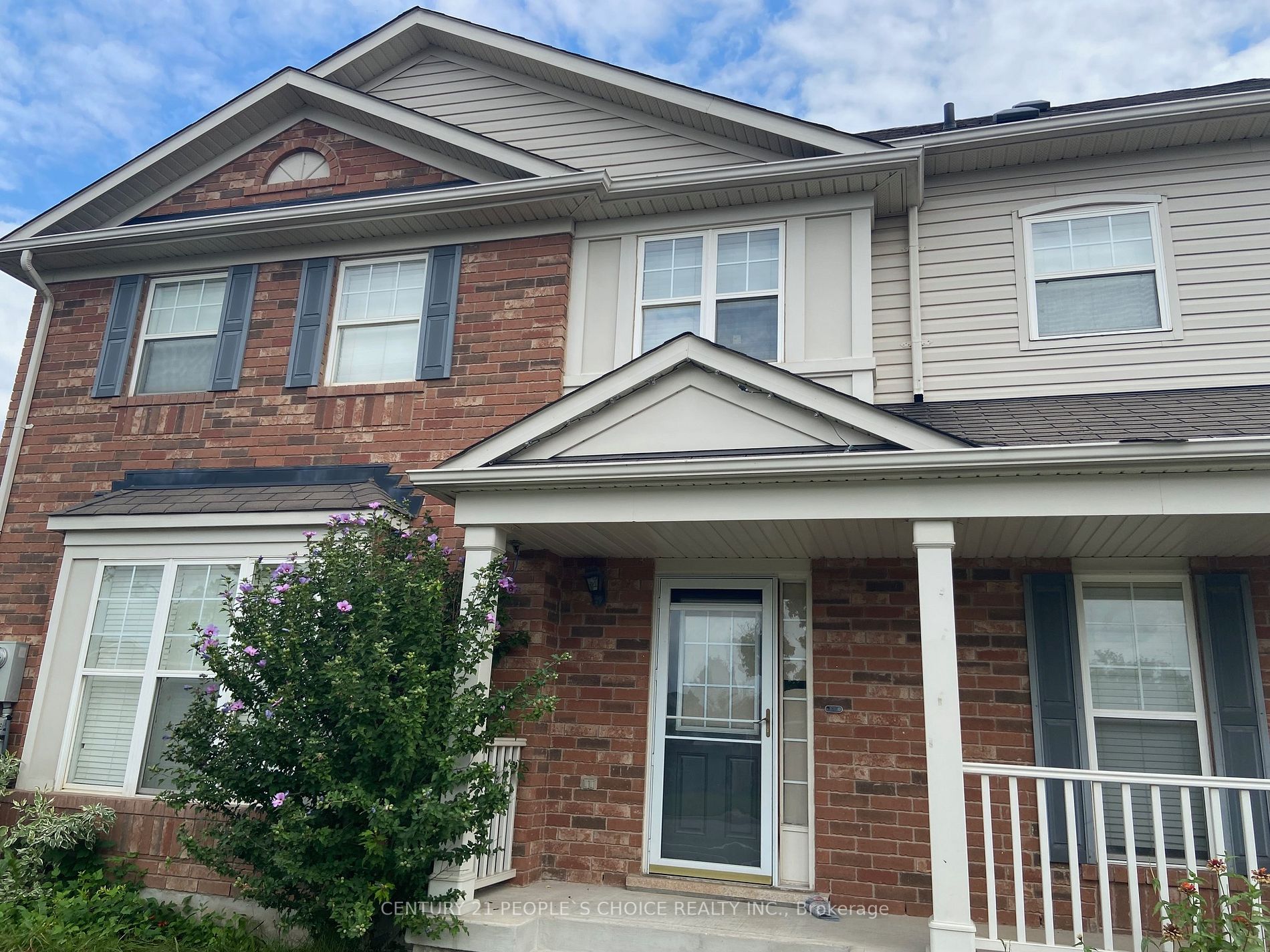 918 Mcnair Circ