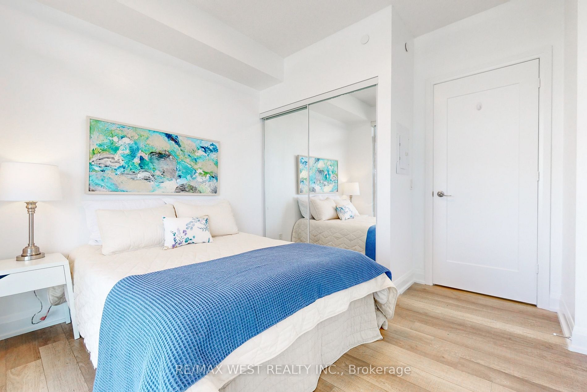 56 Annie Craig Drive Dr, #2608
